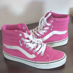 Woman's Ski-Hi Vans